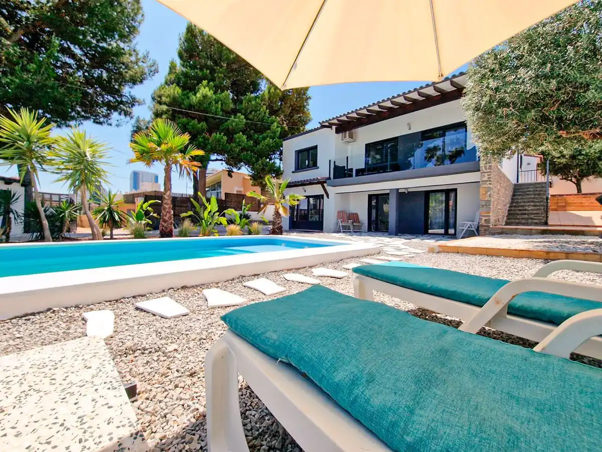 Casa con piscina en venta en Marisol Park - Ortembach - Los Almendros, imagen 5