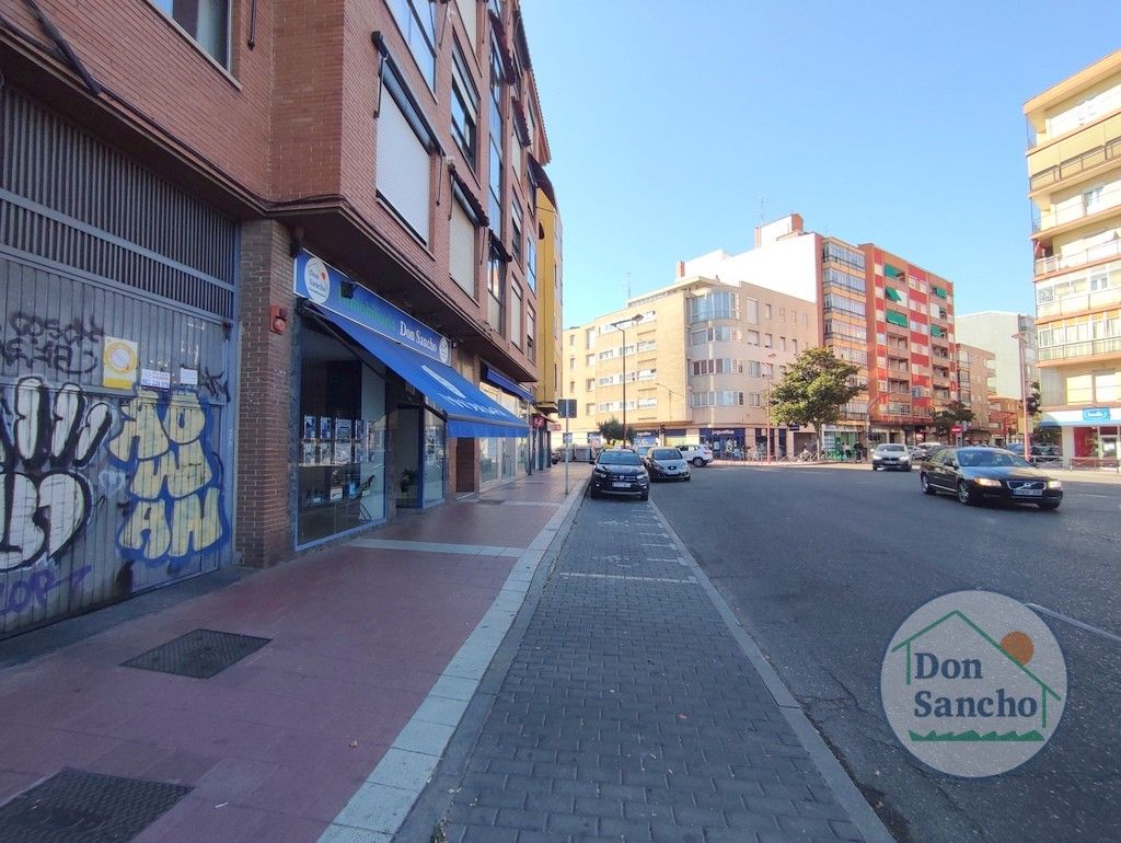 Vista exterior de Garatge en venda en Valladolid Capital