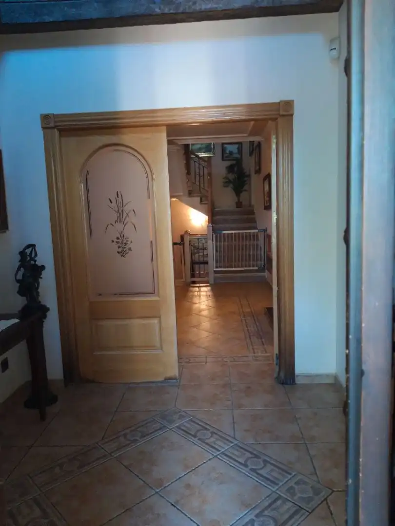 Casa o xalet en venda en Linares amb Aire condicionat, Calefacció i Jardí privat