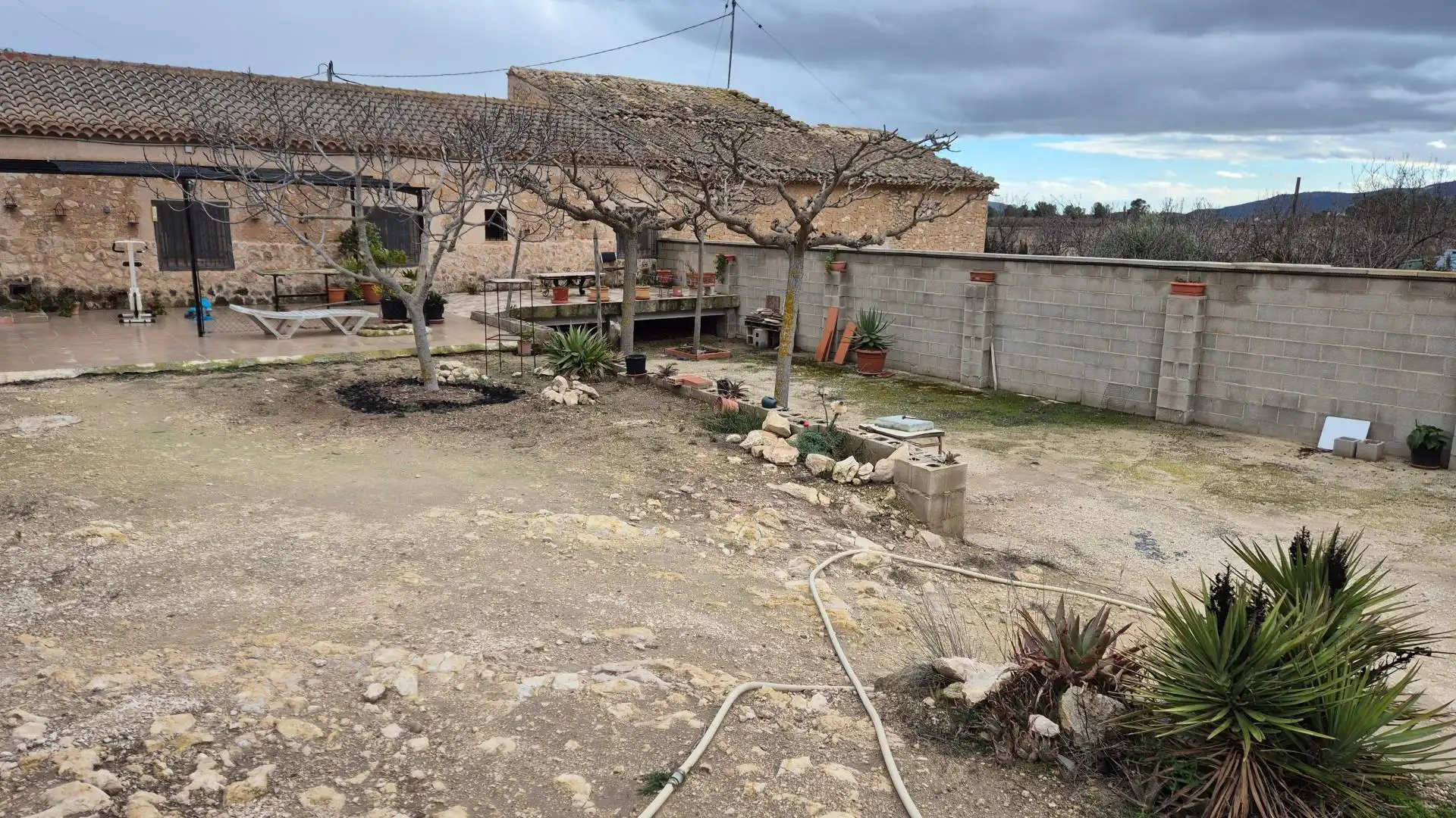 Country homes for sale in El Pinós / Pinoso  with Terrace