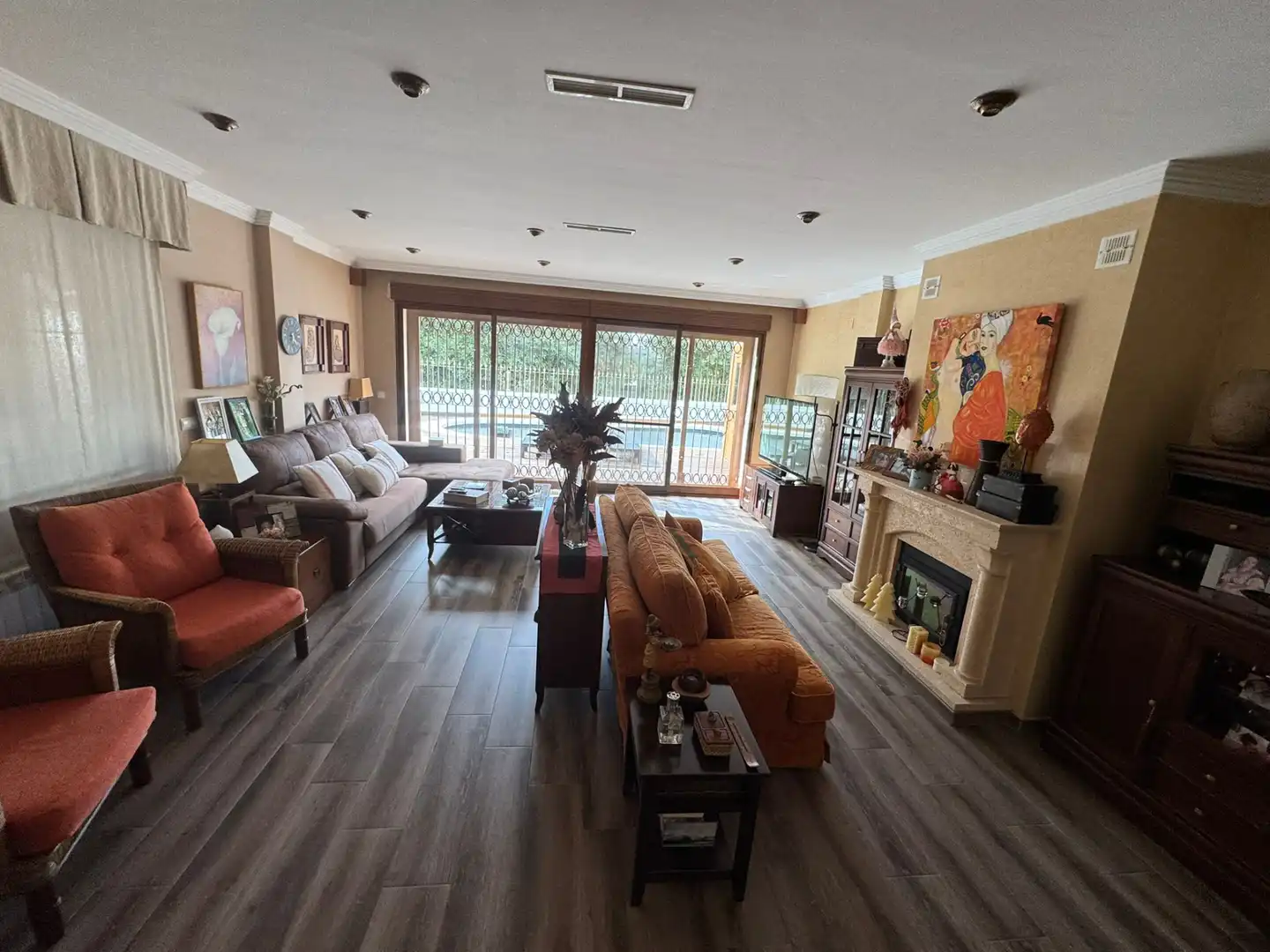 Sala de estar de Casa o chalet en venta en Alicante / Alacant con Aire acondicionado, Calefacción y Jardín privado