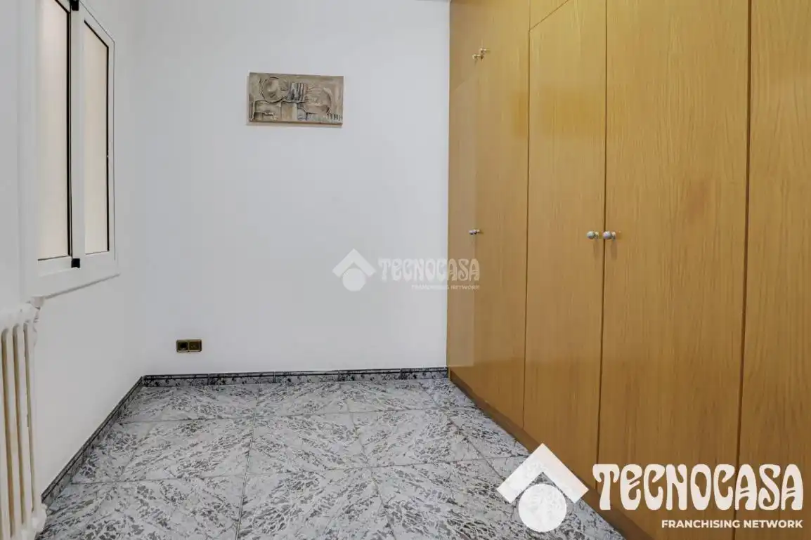 Habitación de Piso en venta en Viladecans con Aire acondicionado, Calefacción y Balcón