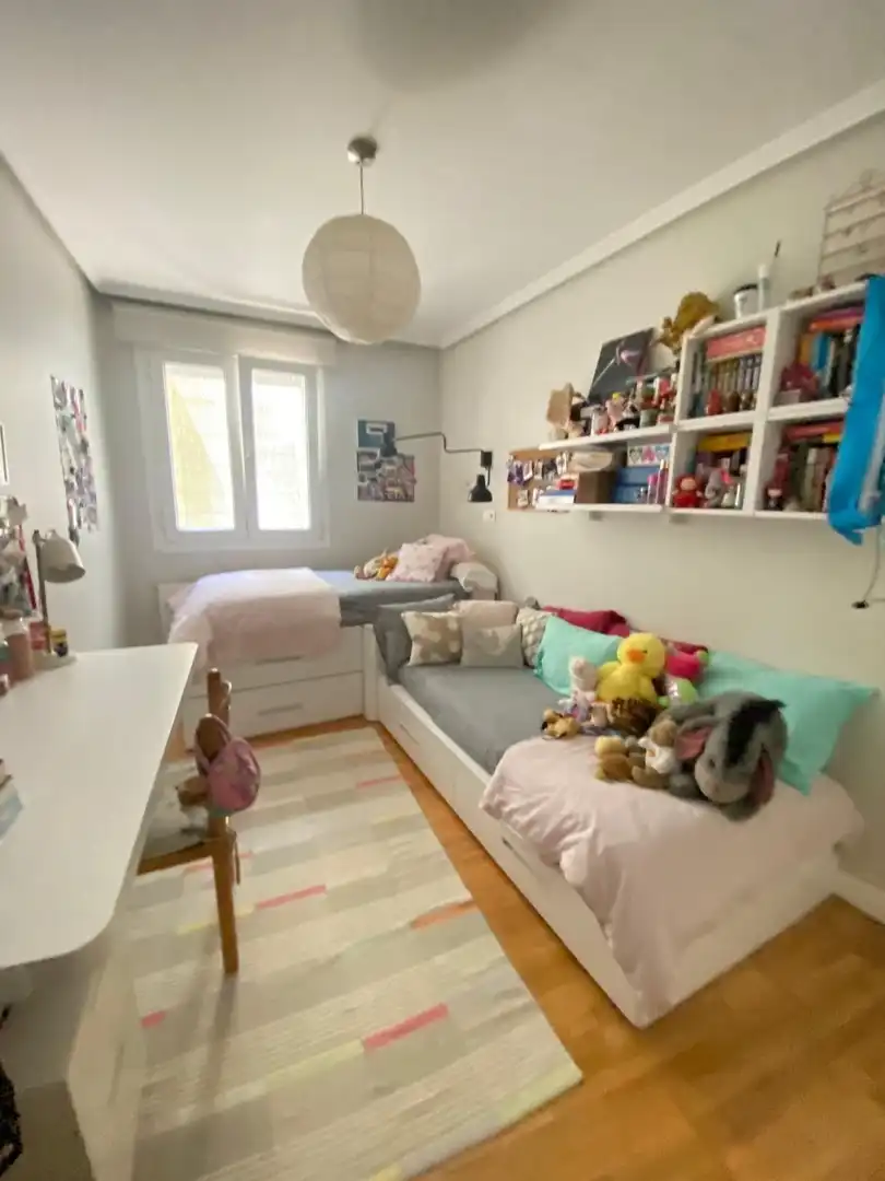 Schlafzimmer von Maisonette zum Verkauf in Donostia - San Sebastián  mit Heizung, Privatgarten und Terrasse