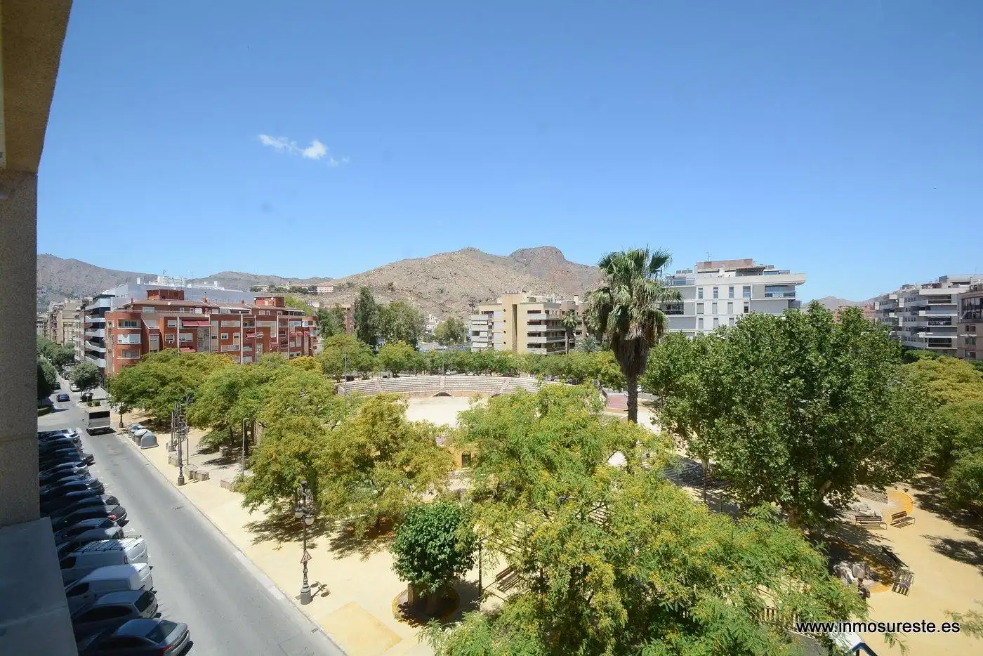Vista exterior de Piso en venta en Orihuela con Aire acondicionado, Trastero y Balcón
