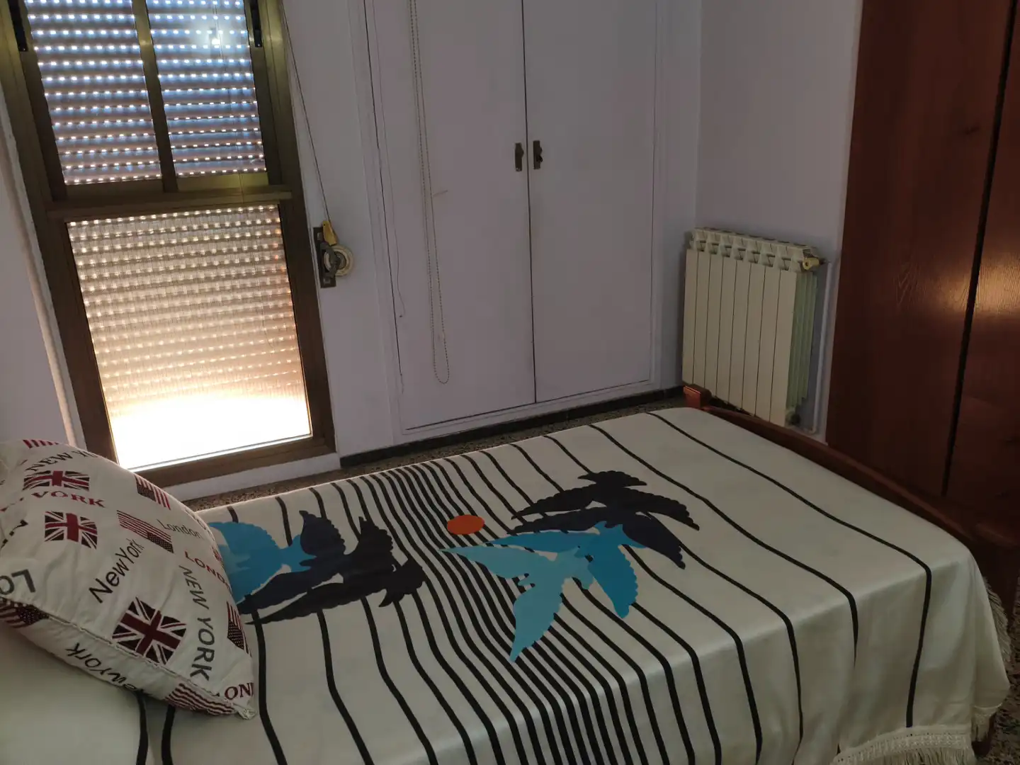 Habitación de Piso en venta en Canovelles con Aire acondicionado, Calefacción y Amueblado
