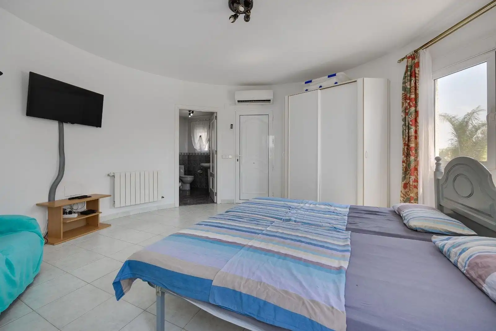 Habitación de Casa o chalet en venta en Orihuela con Jardín privado, Terraza y Piscina