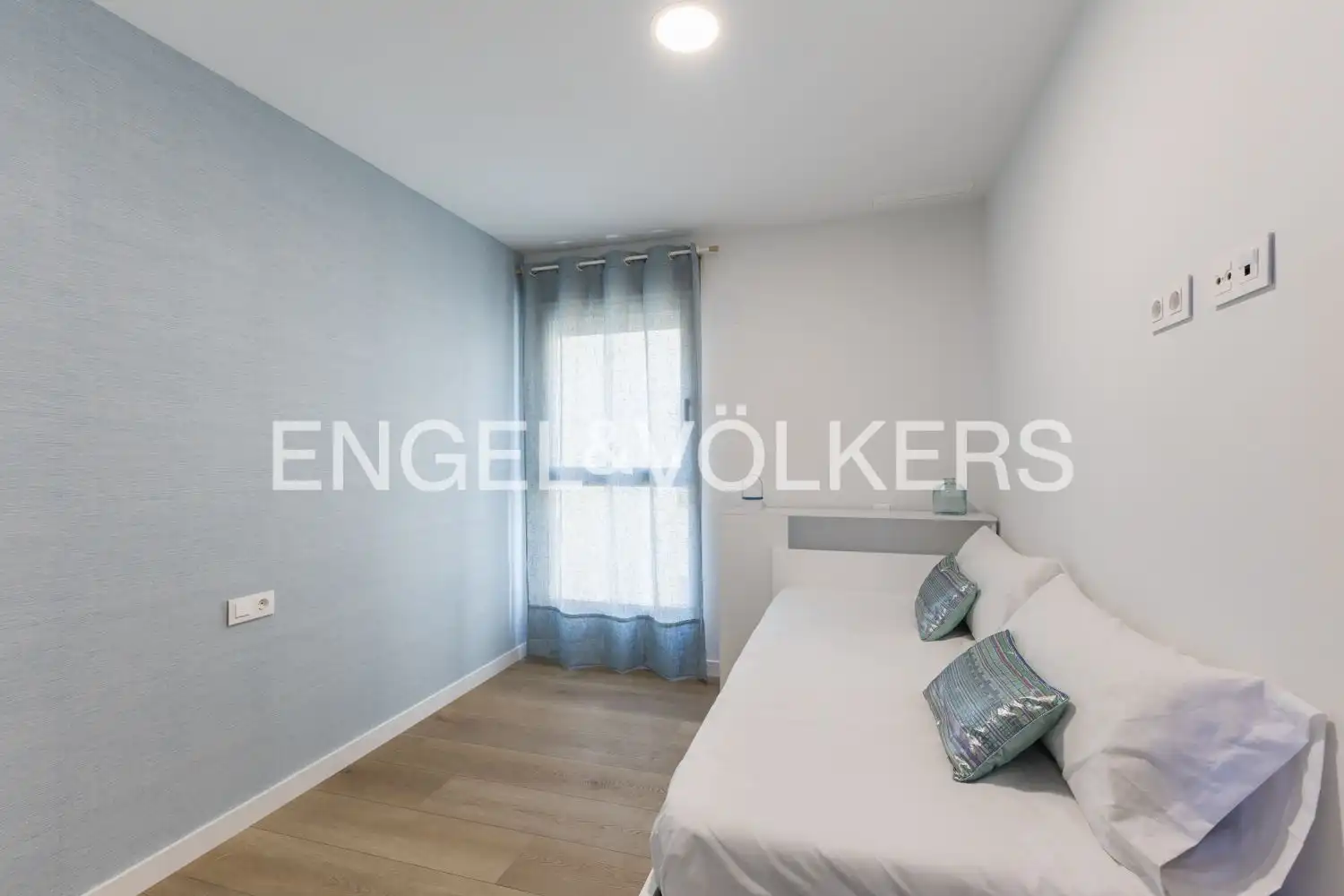 Bedroom of Flat for rent in El Puig de Santa Maria  with Air Conditioner, Heating and Private garden