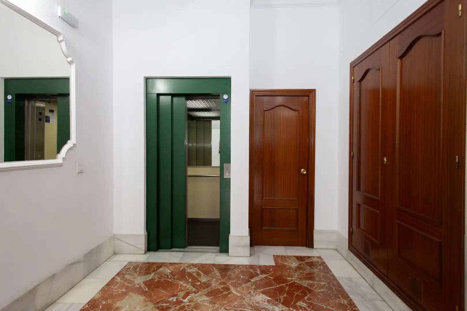 Appartamento con terrazza in vendita a Calle Manuel Escabias, imagen 38