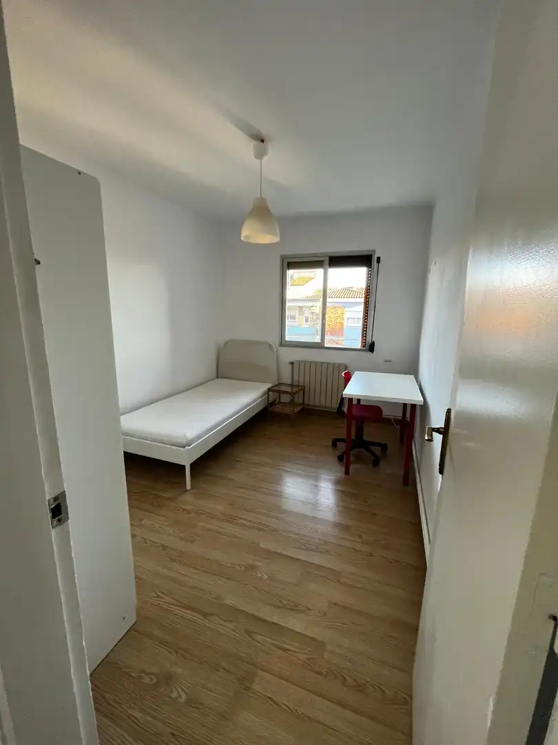 Bedroom of Flat for rent in Lleida  with Furnished, Oven and Washing machine