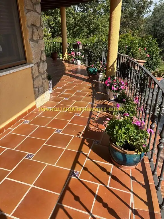 Terrassa de Casa o xalet en venda en Sequeros amb Calefacció, Jardí privat i Terrassa
