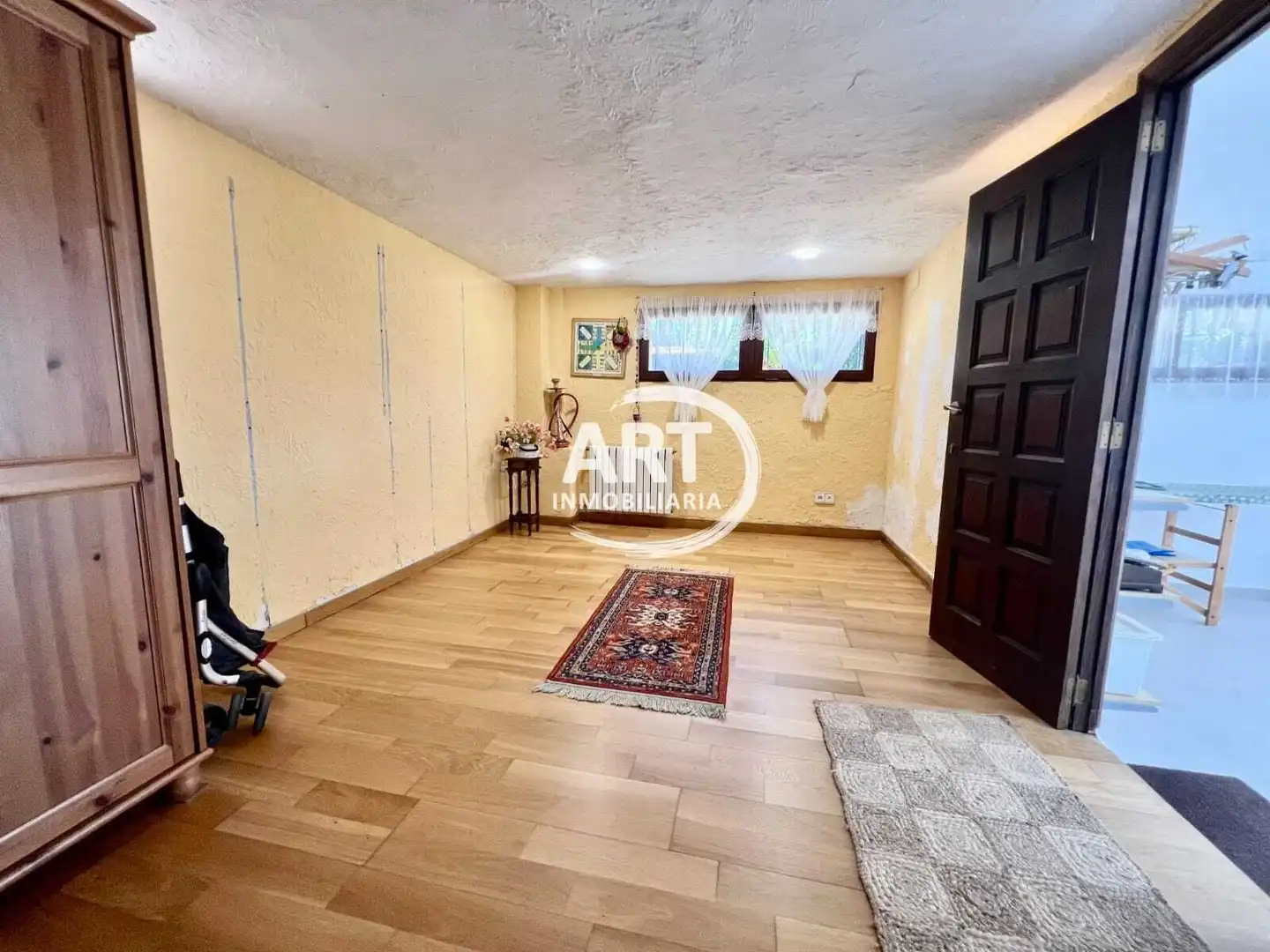 Houses for sale in L'Eliana  with Air Conditioner, Heating and Private garden