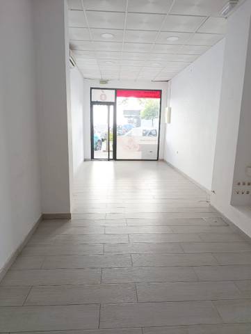 Local comercial en Alquiler en Avenida del Arcángel en Fuensanta- Arcángel