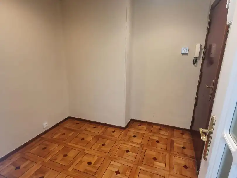 Flat for sale in  Madrid Capital  with Terrace