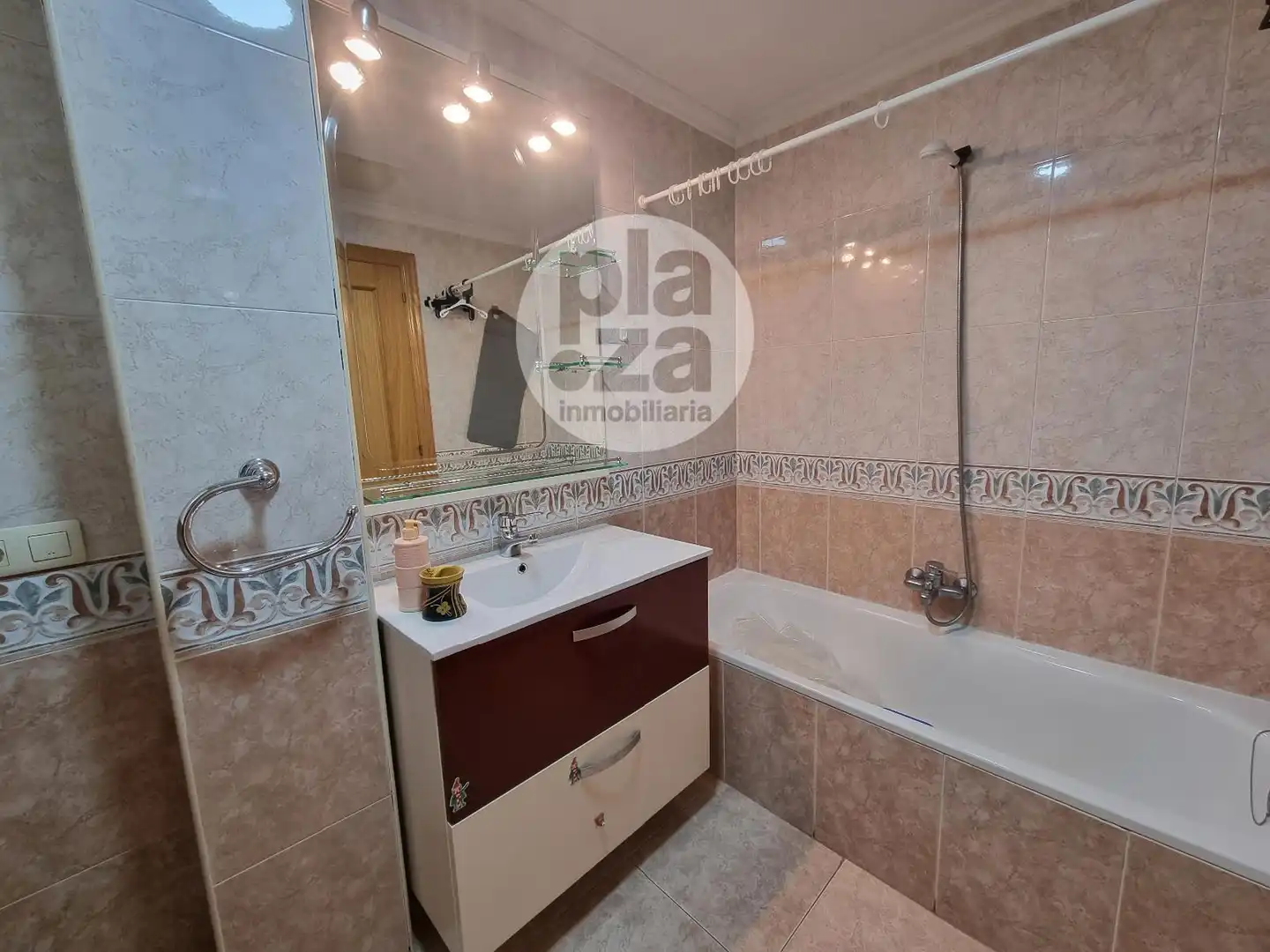 Piso de alquiler en Maria Moliner, Villimar - V1 - V2 - S3 - S4 - San Cristobal