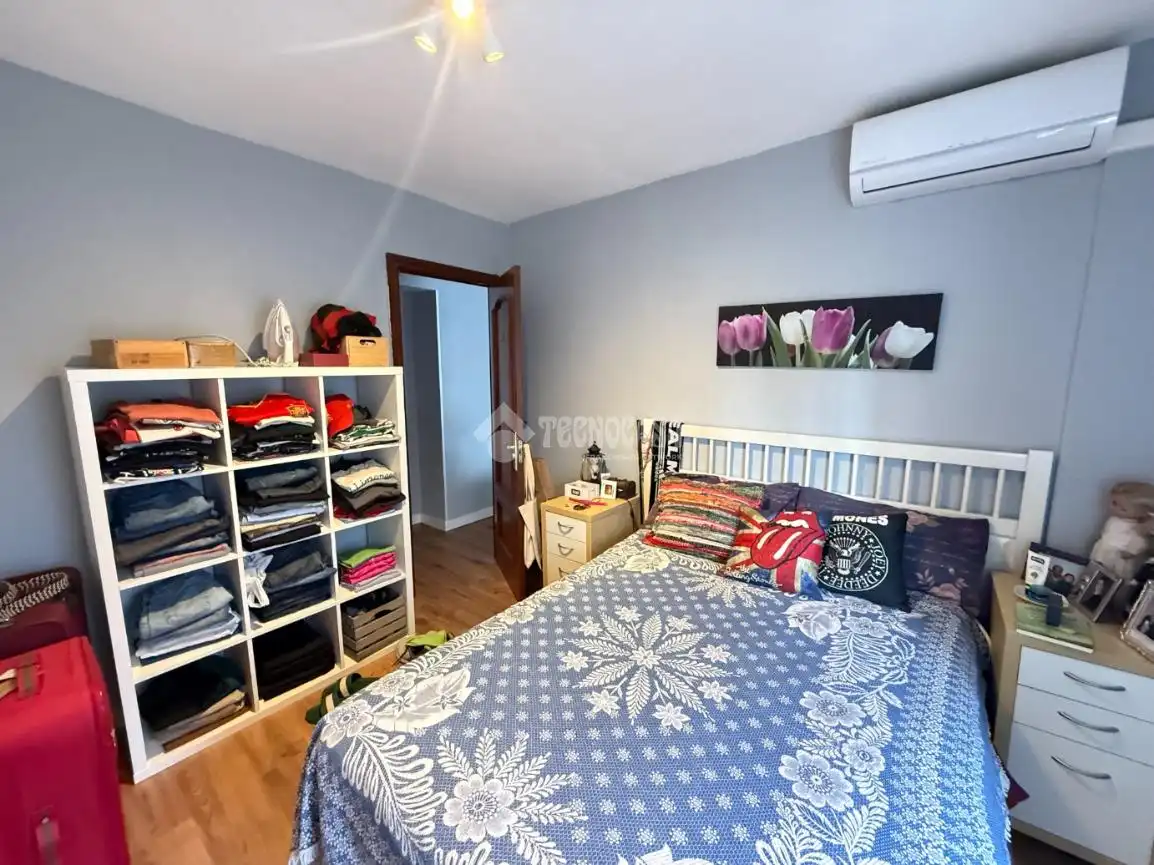 Bedroom of Flat for sale in Madrid  with Air Conditioner and Heating