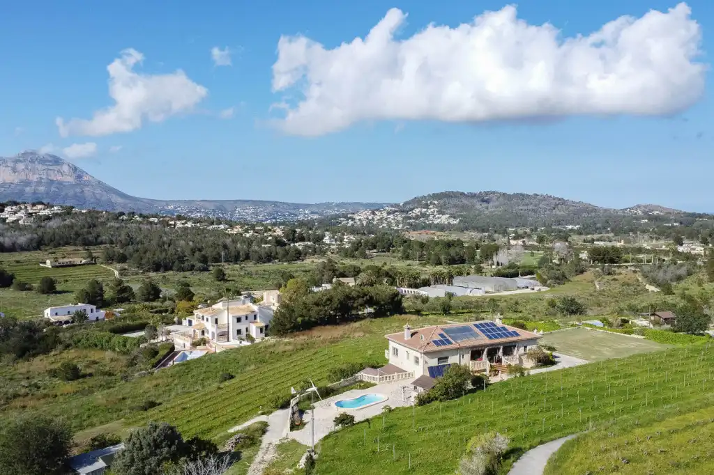Casa amb terrassa en venda a Partides comunes - Adsubia, imagen 3