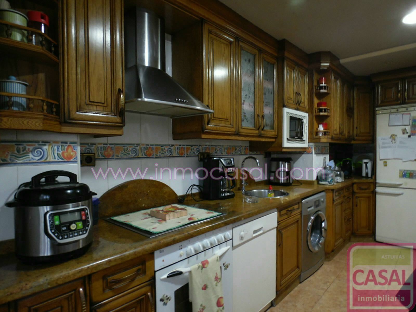 Flat for sale in Calle la Nozaleda, Sama