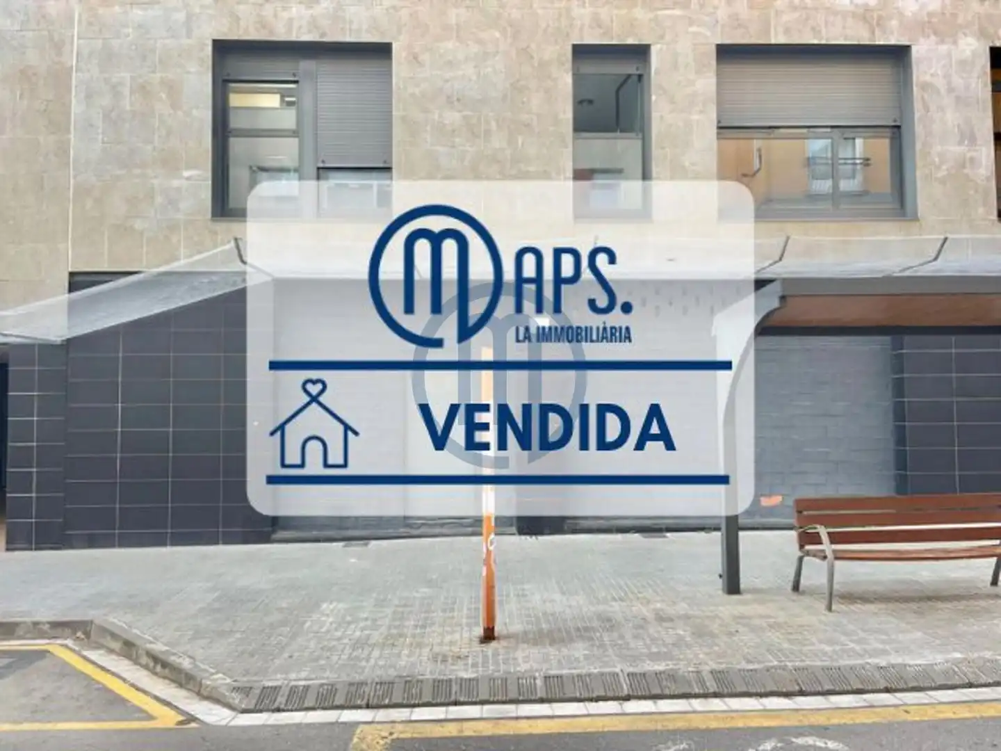 Locale commerciale in vendita a Can Bellsolar