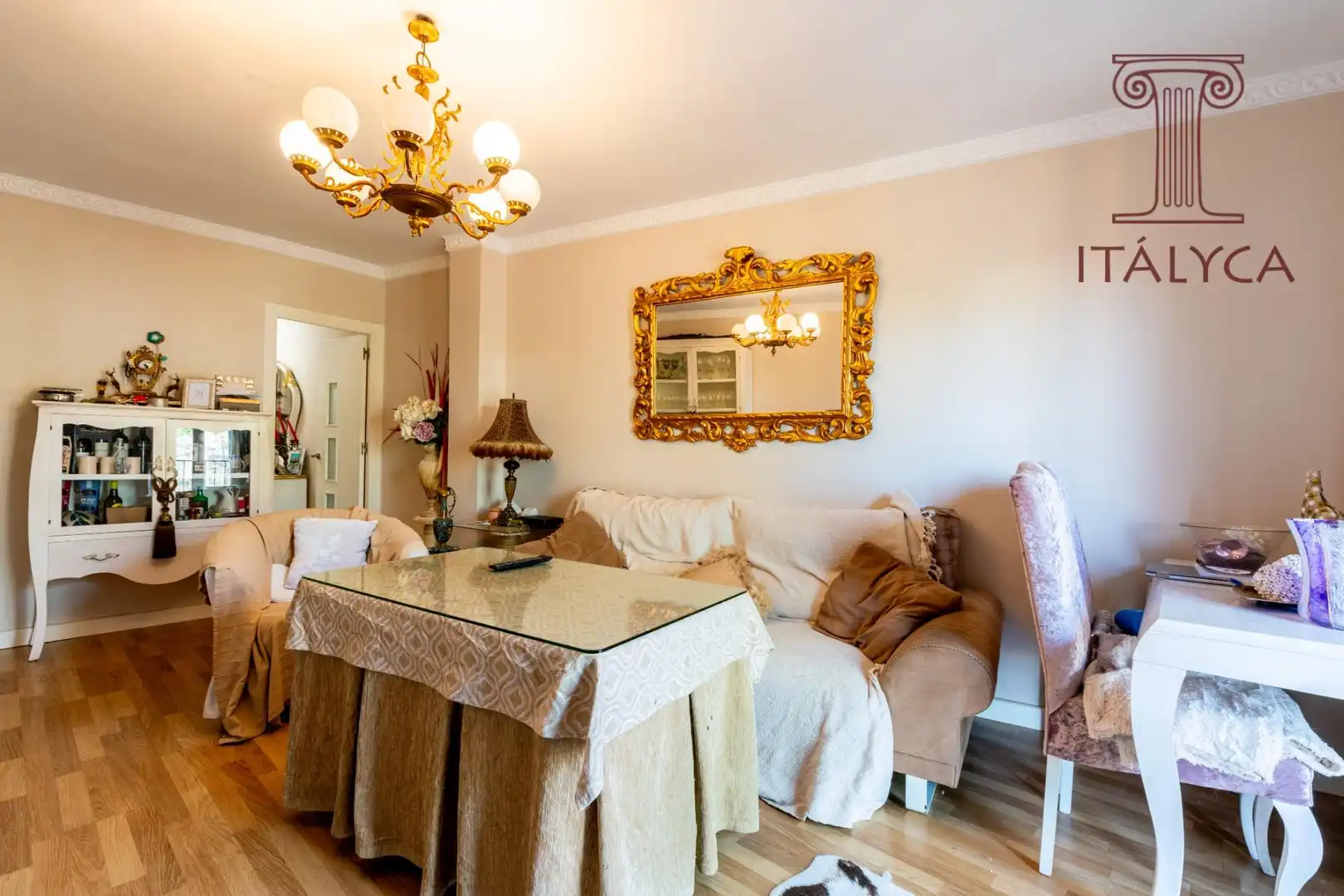 Dining room of Flat for sale in Sevilla  with Air Conditioner, Heating and Terrace