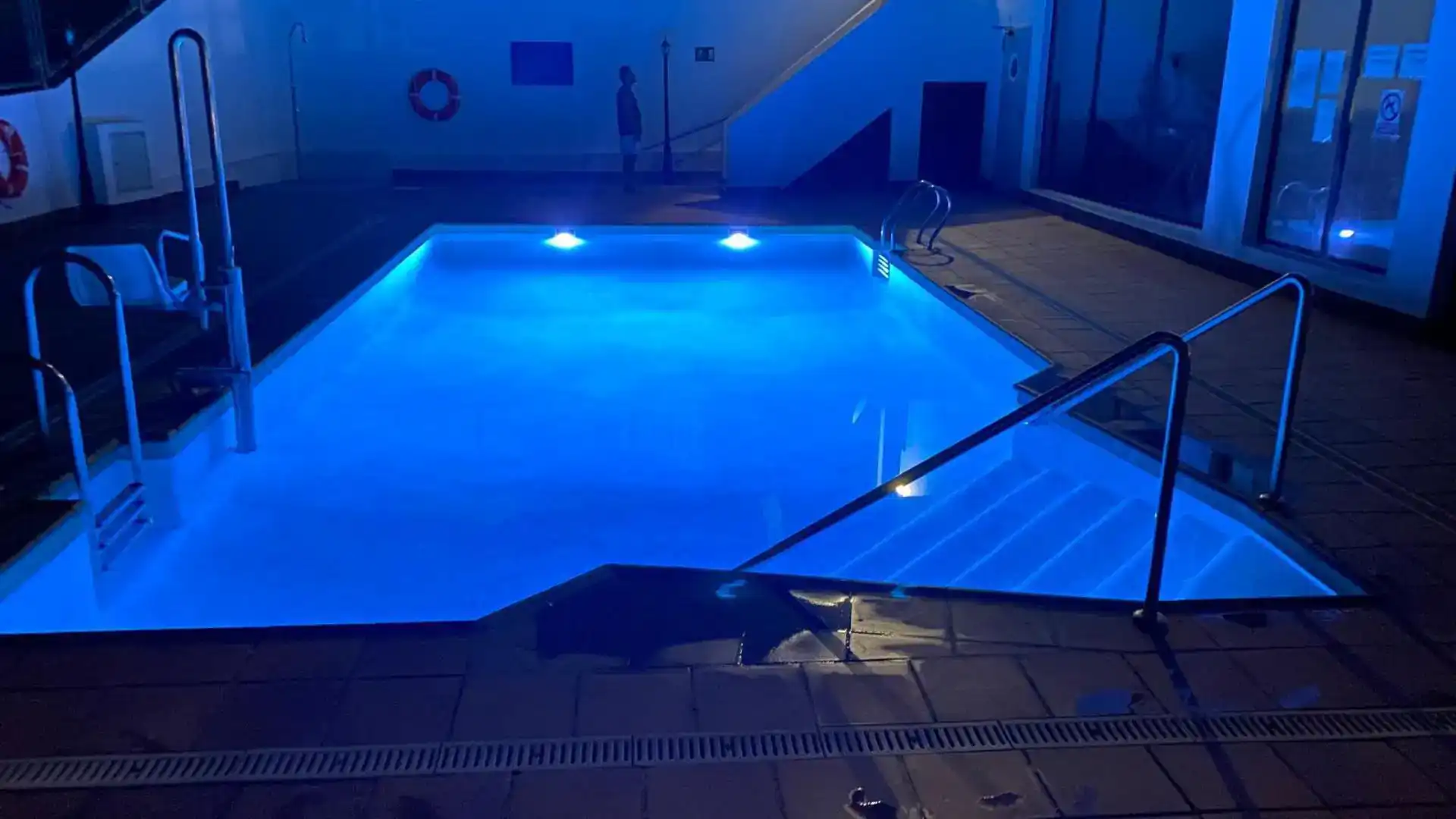 Piscina de Apartament en venda en Alcolea amb Aire condicionat, Jardí privat i Traster
