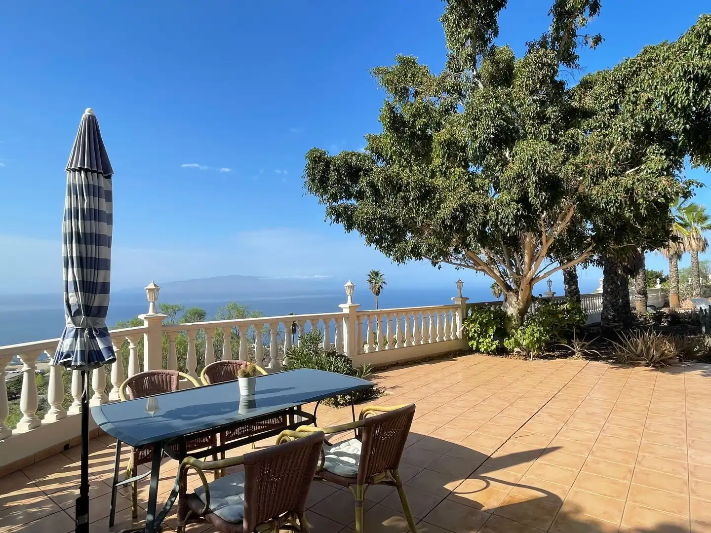 Terrace of Country homes for sale in Guía de Isora  with Heating, Private garden and Storage room