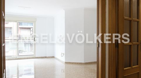 Foto 4 von Wohnung zur Miete in Carrer D'àngel Guimerà, Arrancapins, Valencia Capital