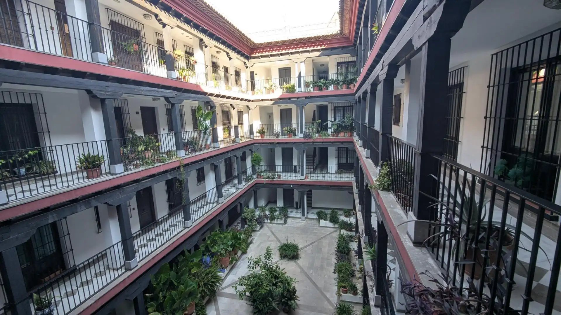 Vista exterior de Pis en venda en La Zubia amb Aire condicionat, Calefacció i Terrassa