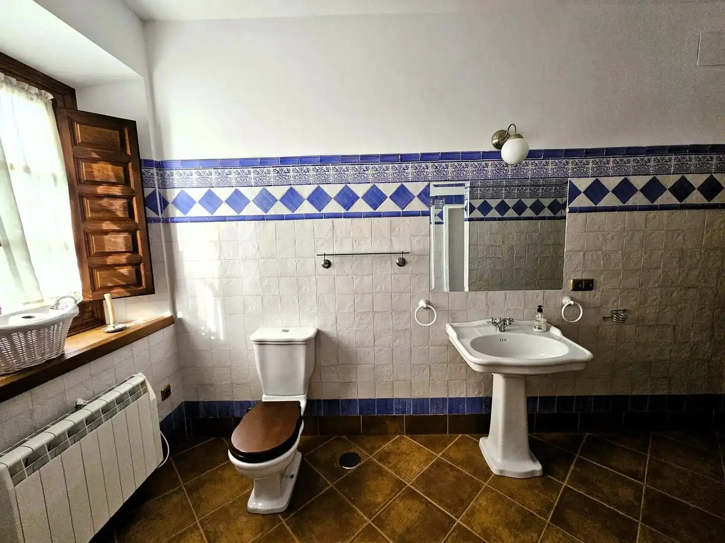 Country house with pool for sale in Villanueva de Tapia, imagen 43