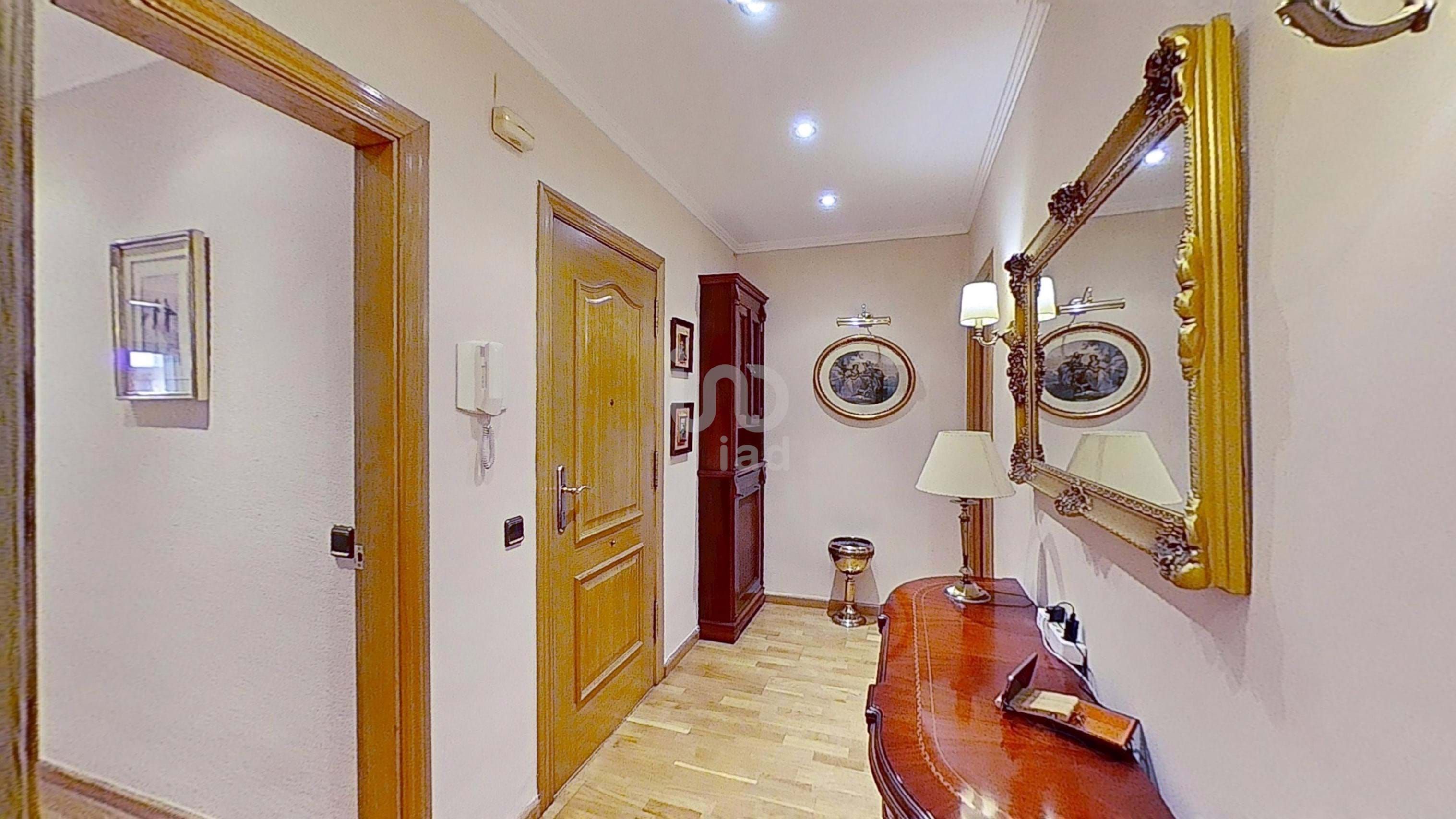Flat for sale in  Lleida Capital  with Air Conditioner and Heating