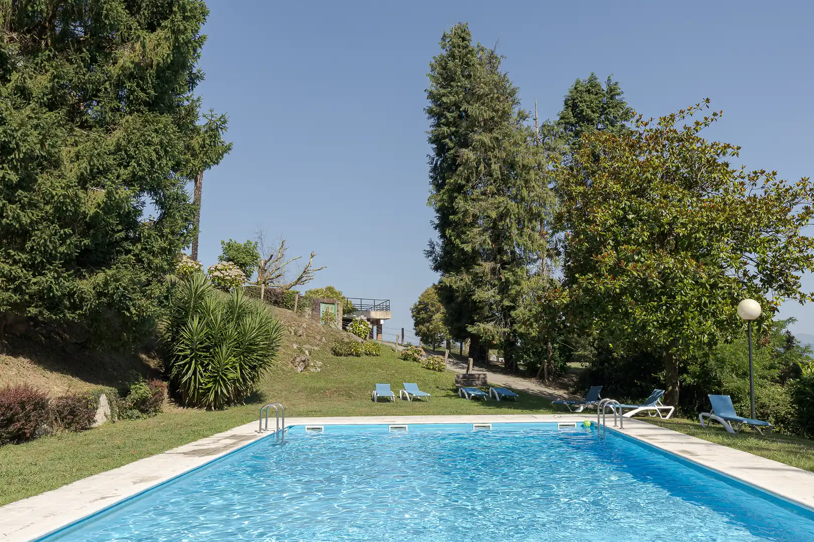 Piscina de Pis en venda en Donostia - San Sebastián  amb Aire condicionat, Calefacció i Forn