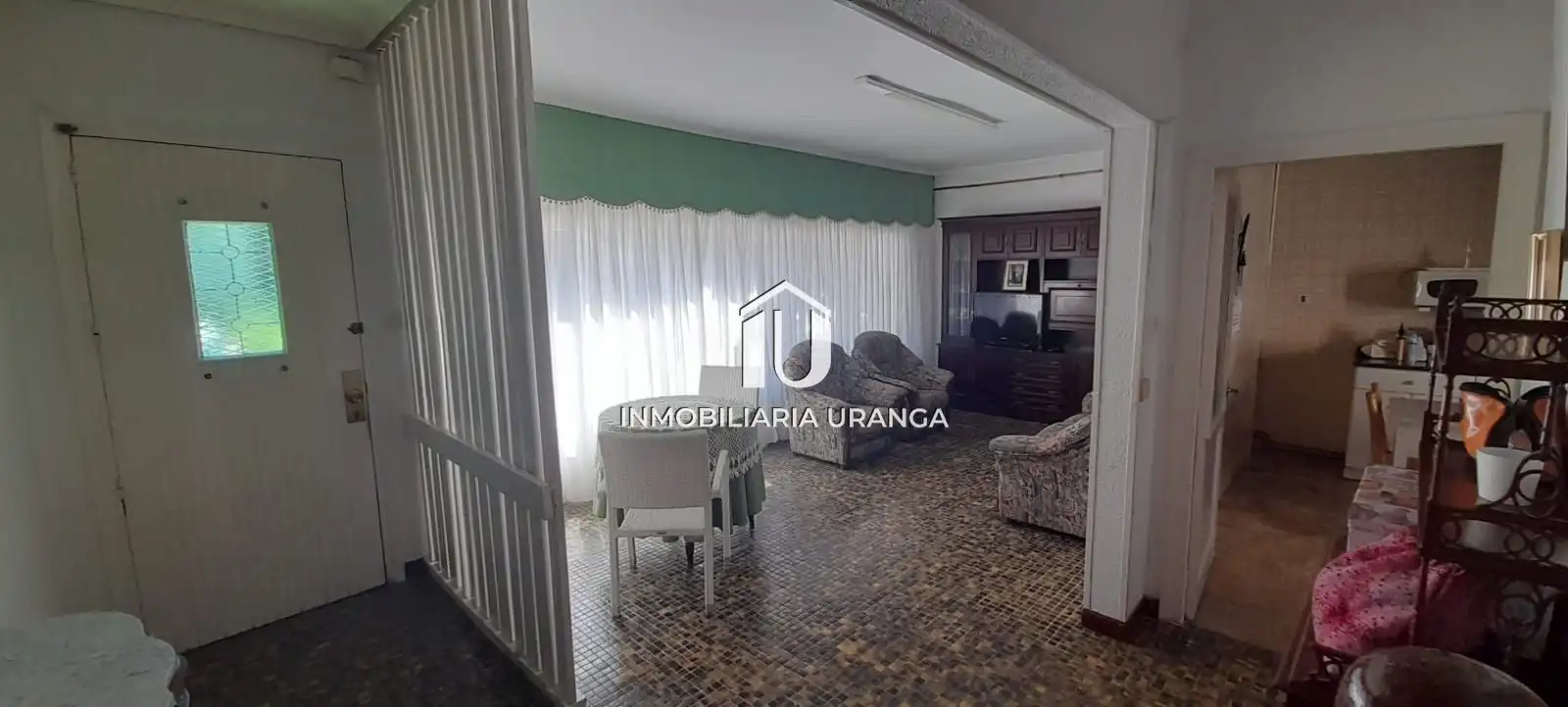 Wohnzimmer von Haus oder Chalet zum Verkauf in Laredo mit Heizung, Privatgarten und Terrasse