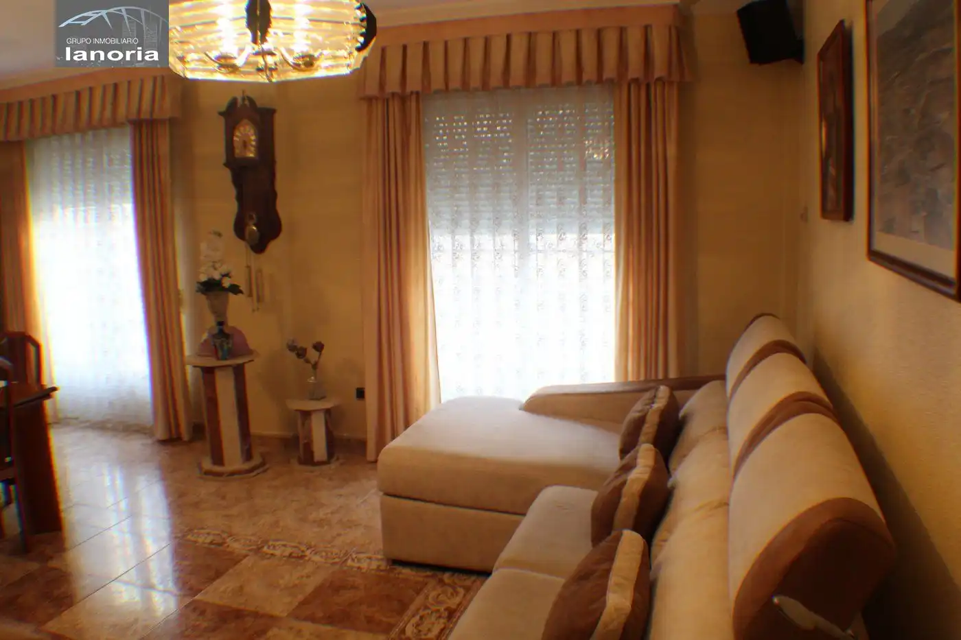Sala de estar de Casa o chalet en venta en Albacete con Calefacción, Terraza y Trastero