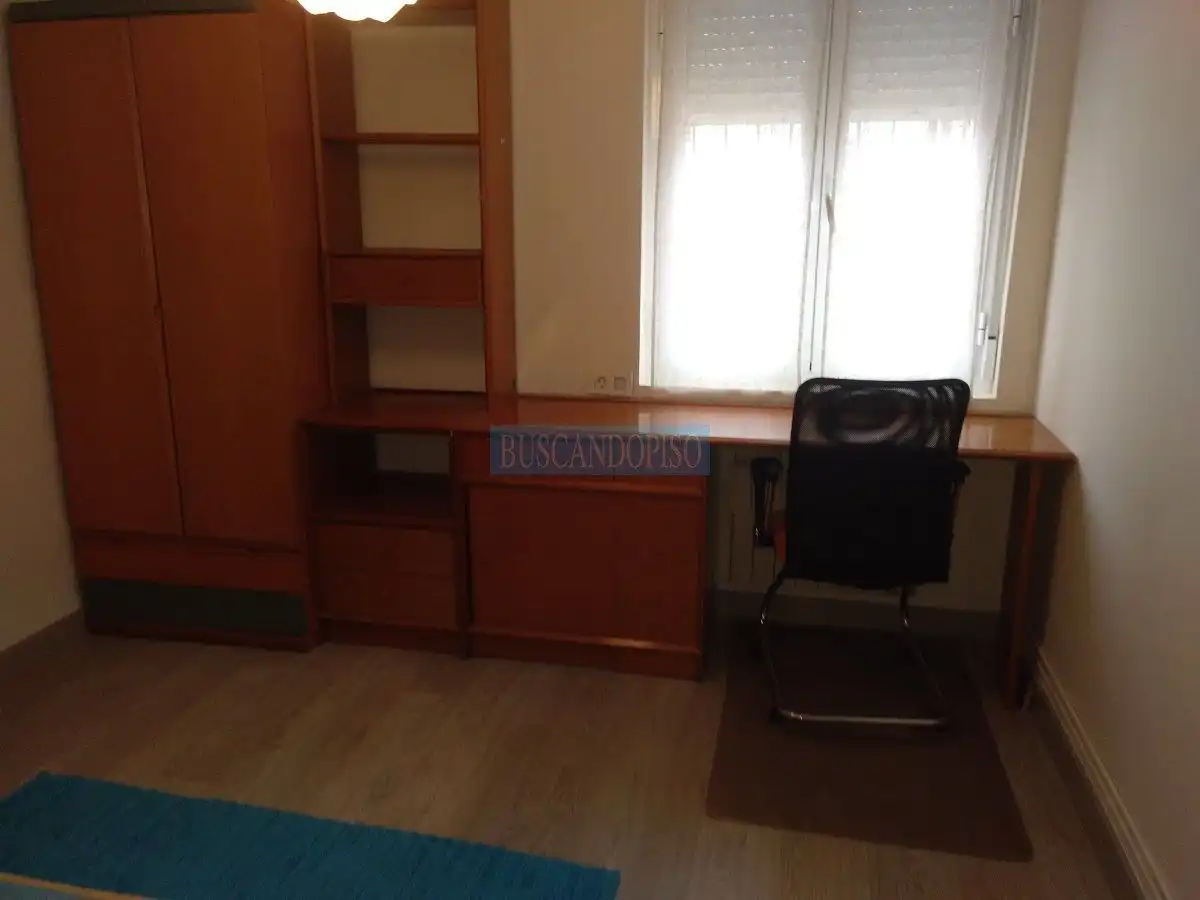 Bedroom of Apartments for rent in  Logroño  with Heating, Parquet flooring and Terrace