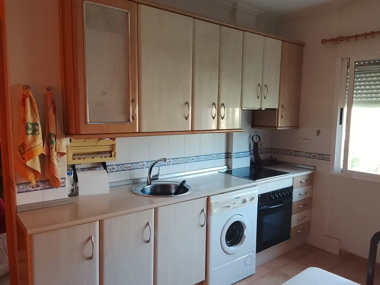 Cocina de Apartamento en venta en Madrigal de la Vera con Aire acondicionado y Amueblado