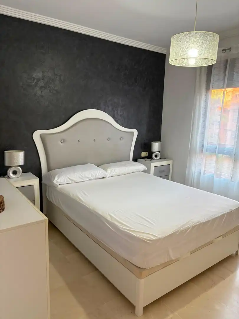Schlafzimmer von Wohnung zur Miete in Motril mit Klimaanlage, Heizung und Möbliert