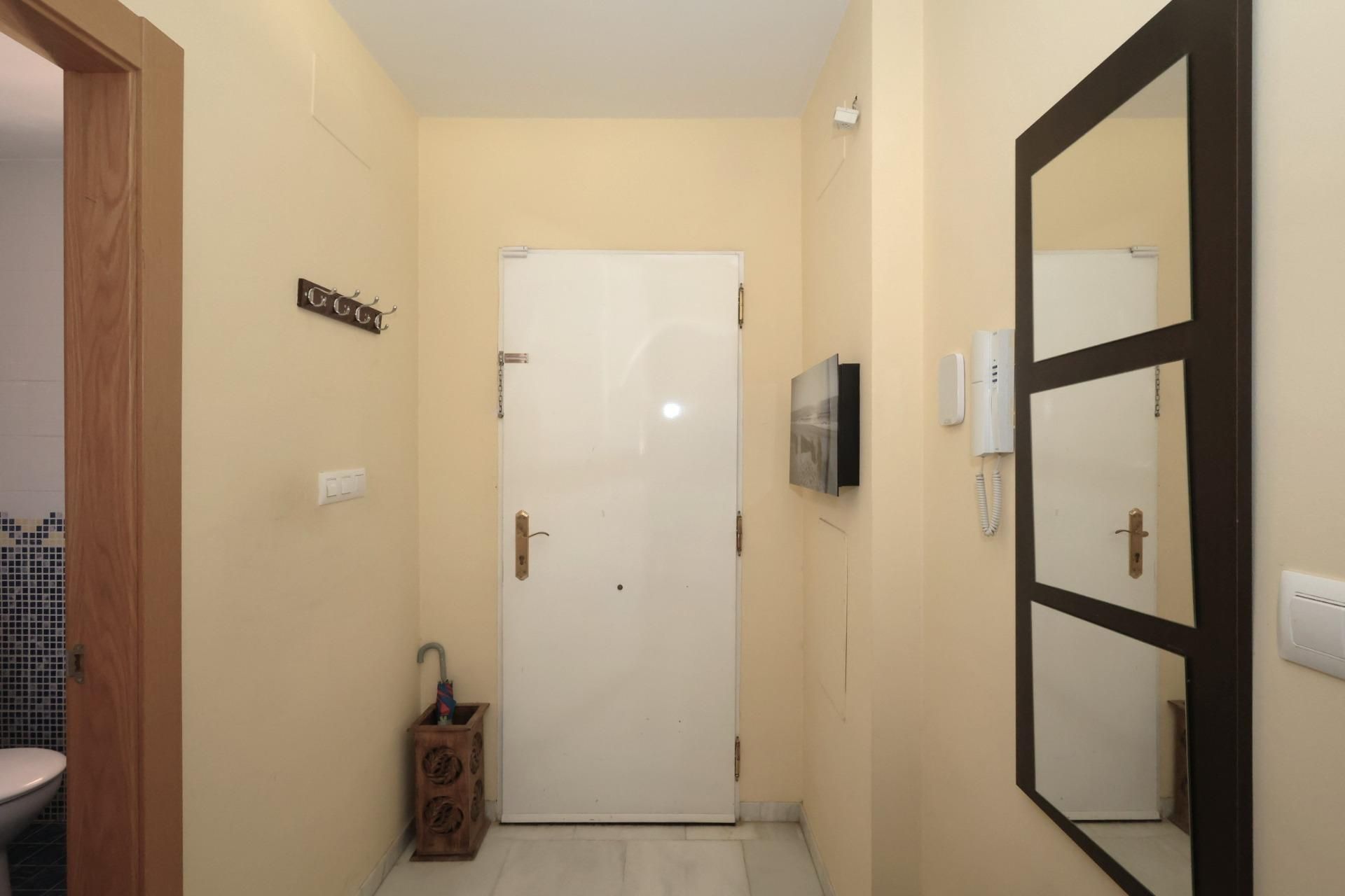 Einfamilien-Reihenhaus zum Verkauf in Calle CALETA , Belicena