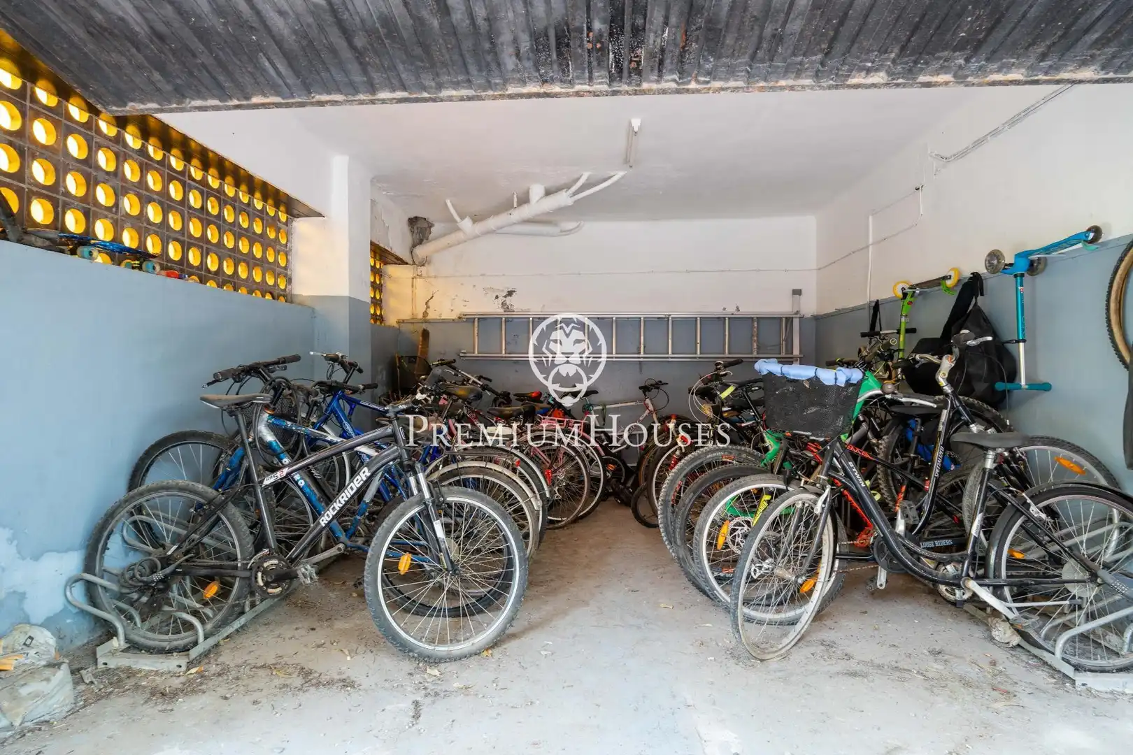 Flat for rent in Can Girona - Terramar - Vinyet