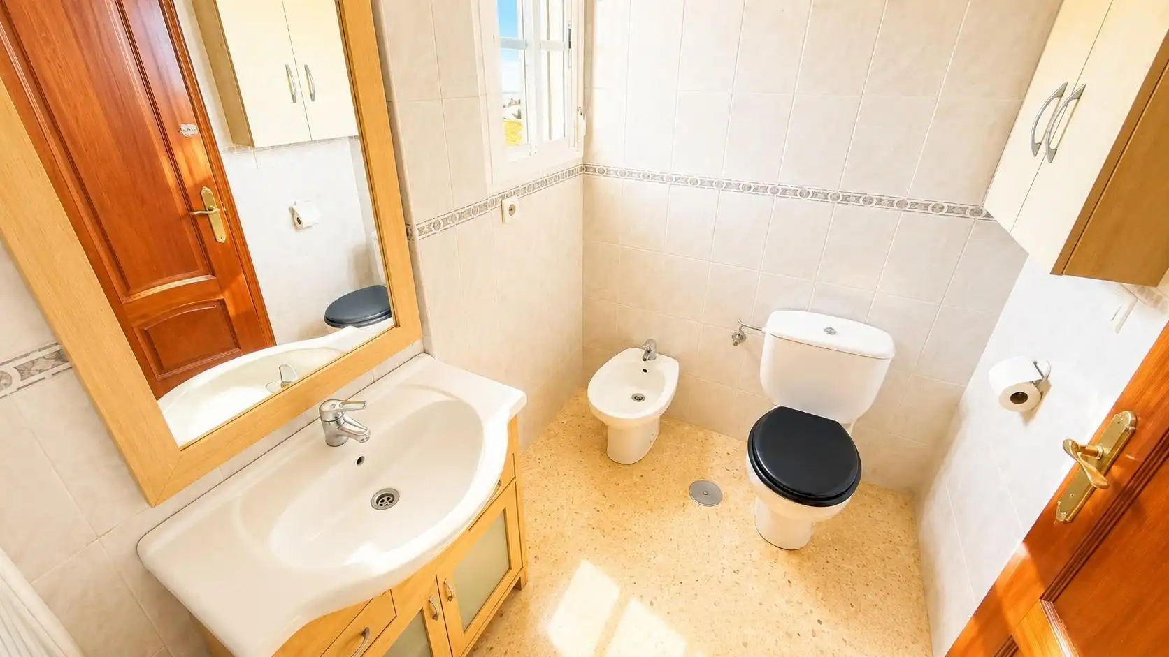 Baño de Casa adosada en venta en Chiclana de la Frontera con Jardín privado, Terraza y Trastero