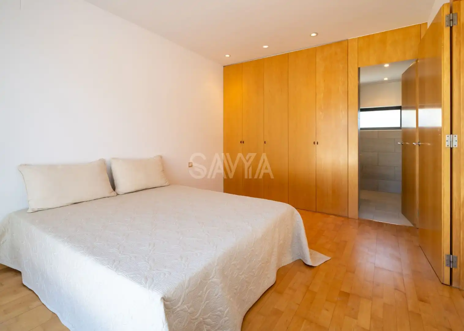 Bedroom of Houses for sale in Sant Just Desvern  with Air Conditioner, Heating and Parquet flooring
