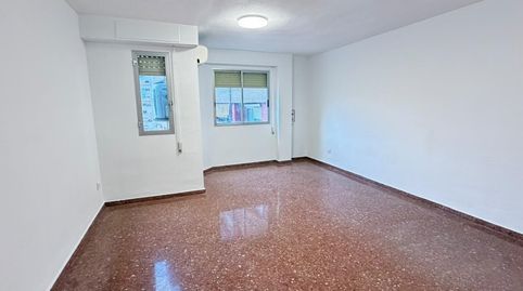 Foto 3 de Piso de alquiler en Calle Fontanares, Safranar, Valencia Capital