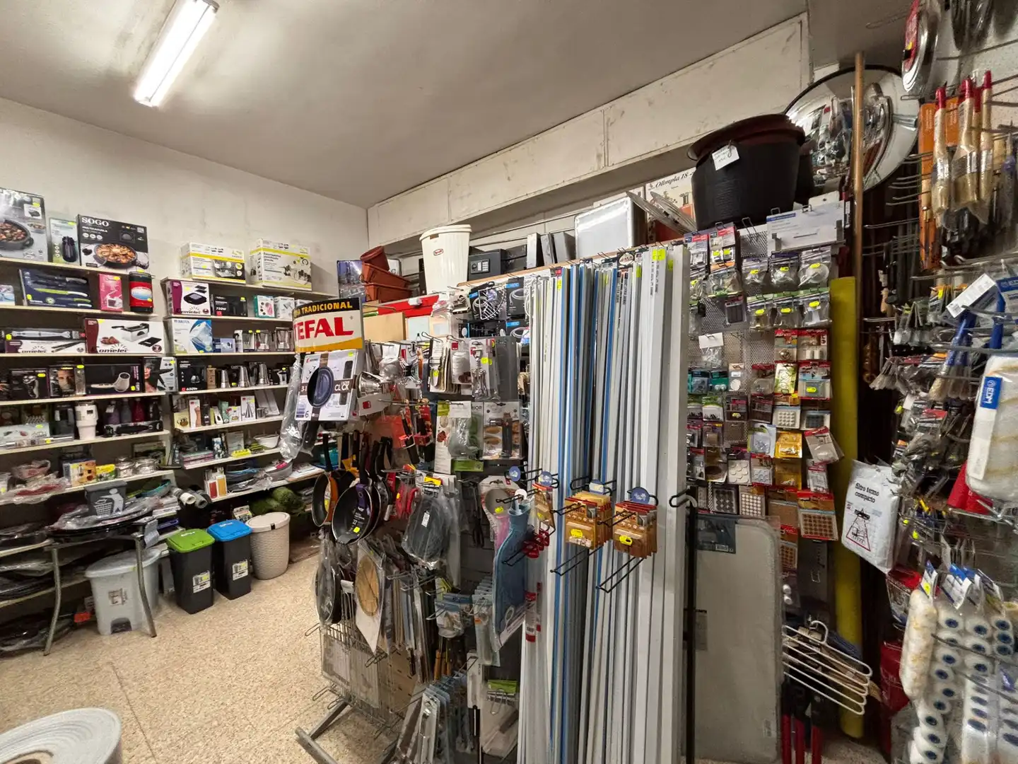 Local comercial en traspaso en Avenida del Padre Esplá, imagen 6