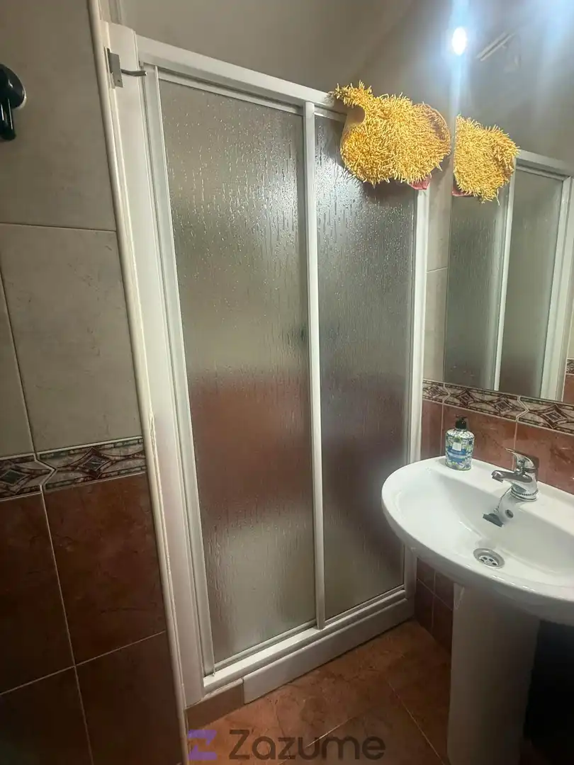 Badezimmer von Wohnung zur Miete in Huelva mit Klimaanlage, Möbliert und Ofen