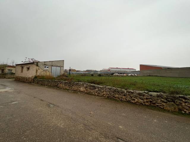 Finca rústica en Venta en Calle Calzada, 3 en Esguevillas de Esgueva