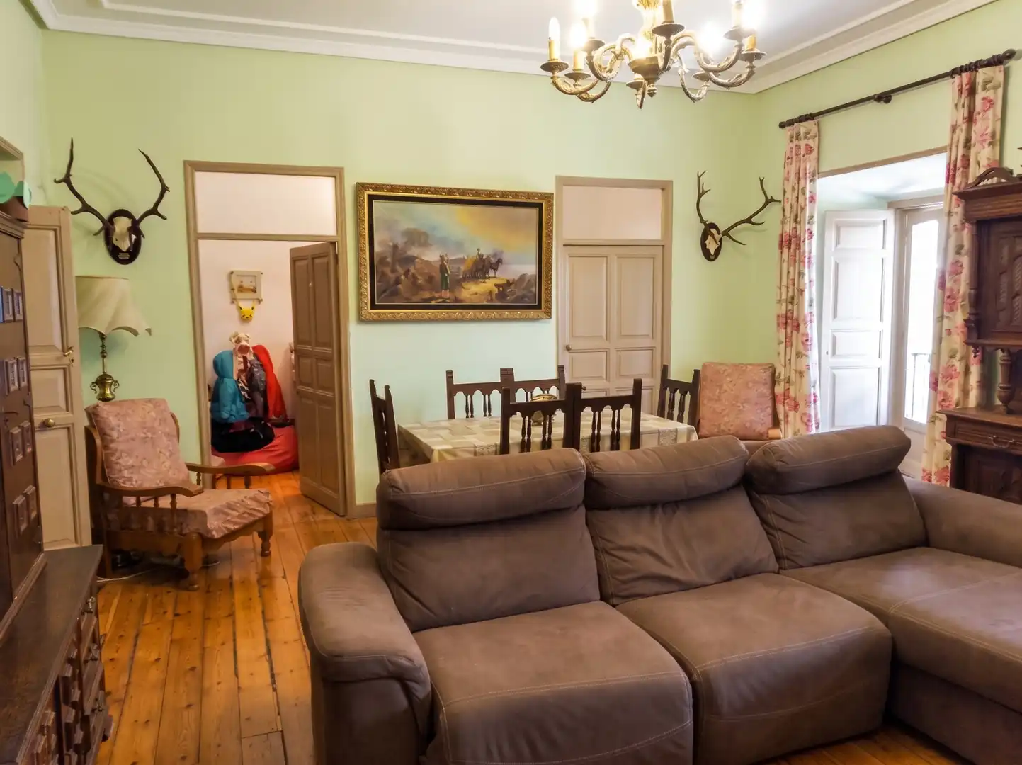 Sala de estar de Piso en venta en San Lorenzo de El Escorial con Trastero