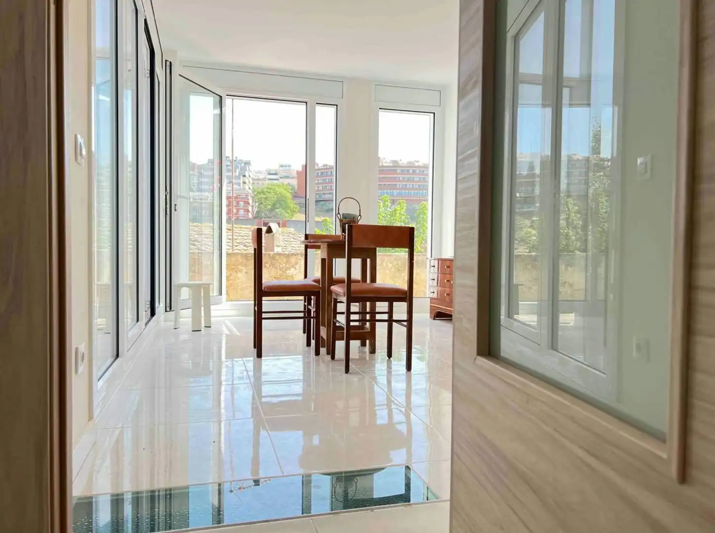 Comedor de Piso para compartir en Barcelona con Amueblado y Lavadora