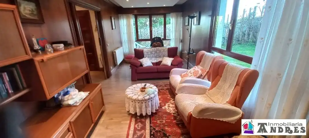 Sala de estar de Casa o chalet en venta en Bermeo con Amueblado
