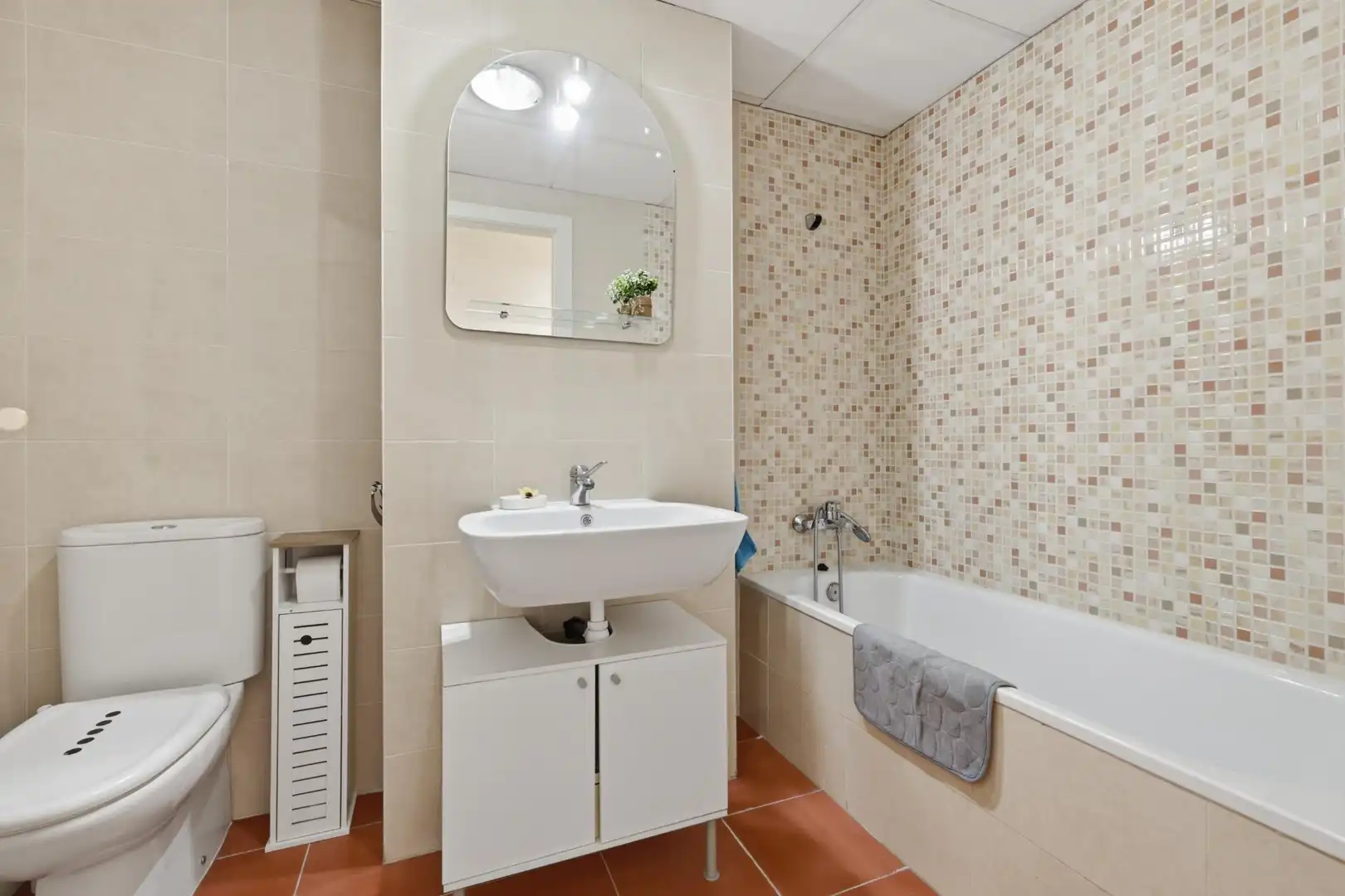 Badezimmer von Wohnung zum Verkauf in Catarroja