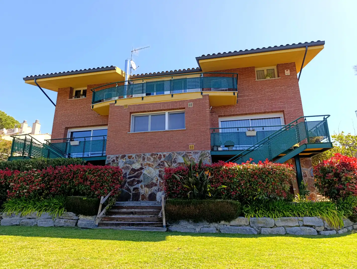 Detached house with terrace for sale in Montalnou - Milans del Bosc, imagen 2