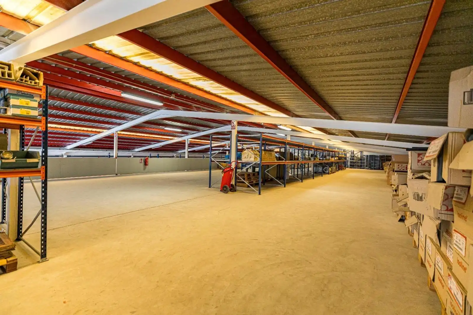 Fabrikhallen zur Miete in Alicante / Alacant