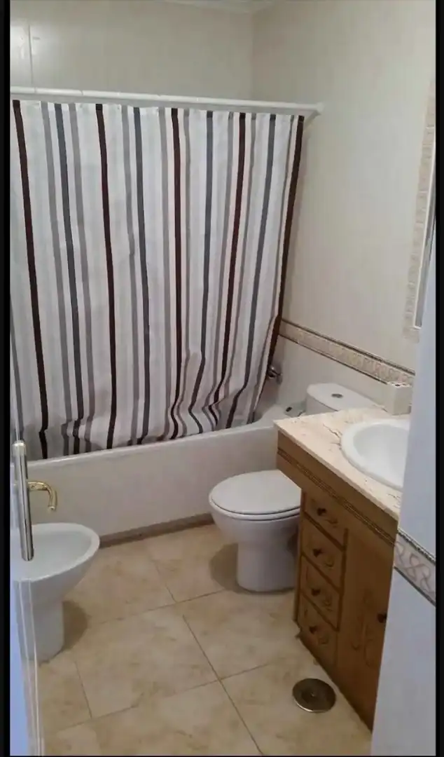 Badezimmer von Erdgeschoss zur Miete in Cartagena mit Klimaanlage, Heizung und Terrasse